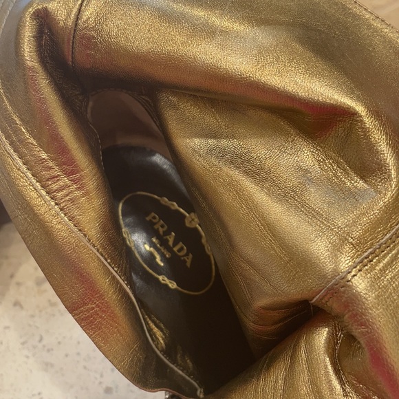 PRADA brown leather heeled ankle boots - Picture 6 of 8